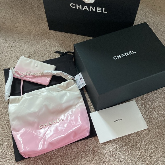 Chanel 22 bag in Ombré. Small - Picture 3 of 10